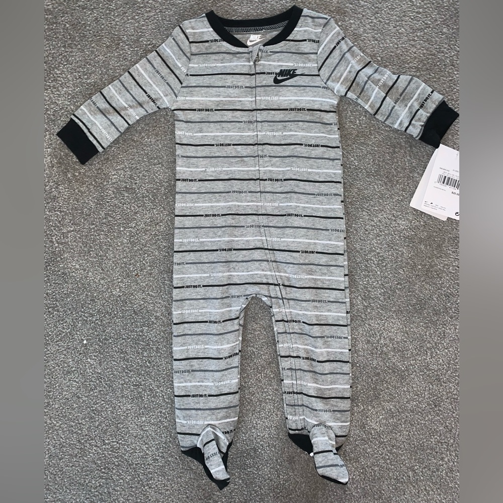 Baby Nike